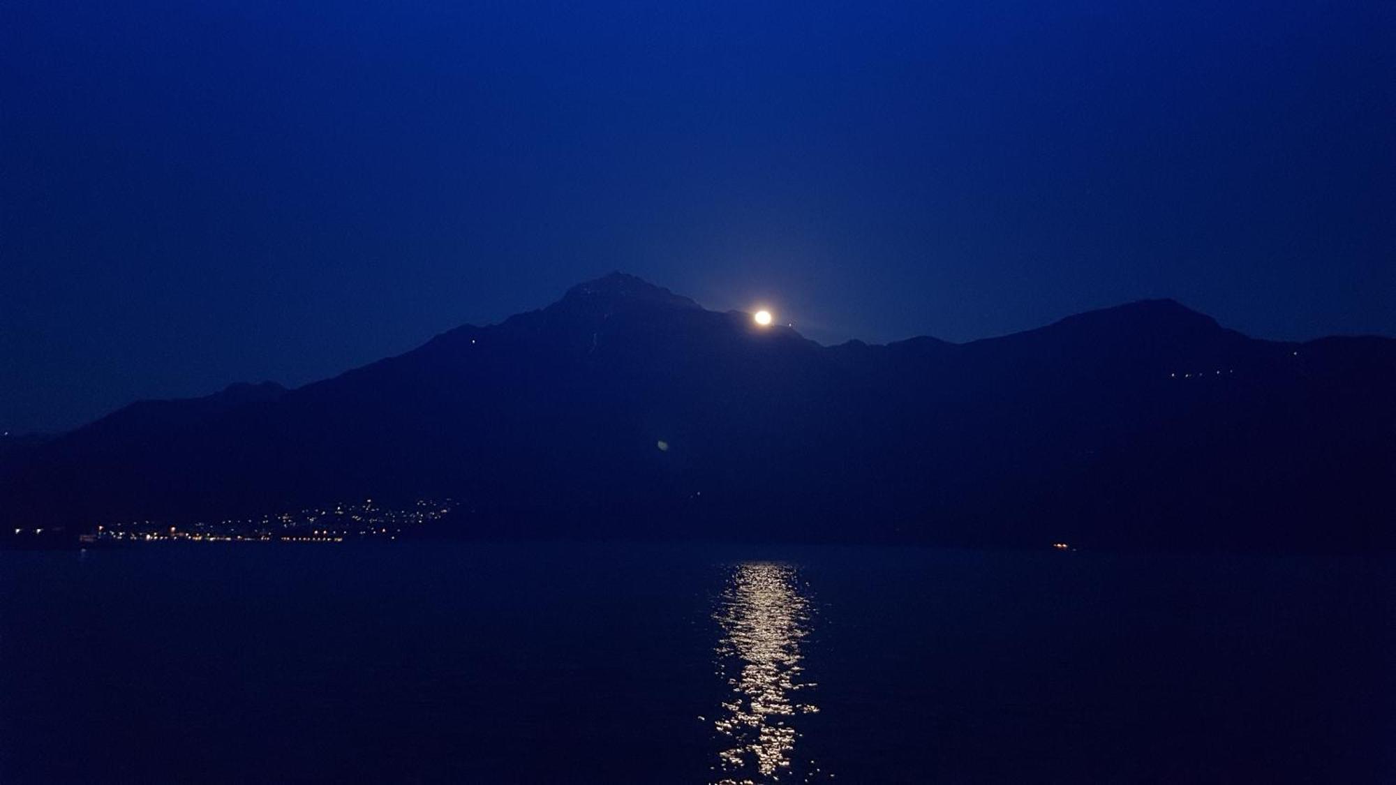 Casa Lena Villa Gera Lario Bagian luar foto